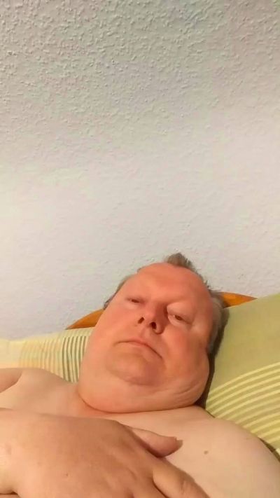 Andre124231 live cam on Cam4