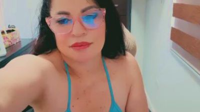 Andre24080 live cam on Cam4