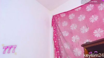 AndreaXDoll2407 live cam on Cam4
