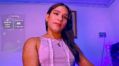 AndreaaFoxx live cam on Cam4