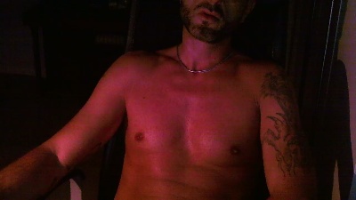 Andreas_rm live cam on Cam4