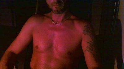 Andreas_rm live cam on Cam4