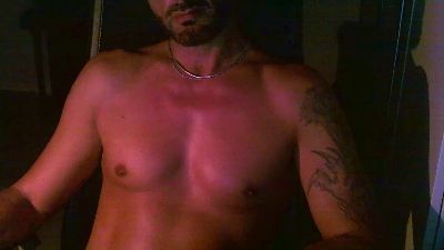 Andreas_rm live cam on Cam4