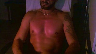 Andreas_rm live cam on Cam4