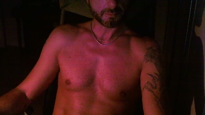 Andreas_rm live cam on Cam4