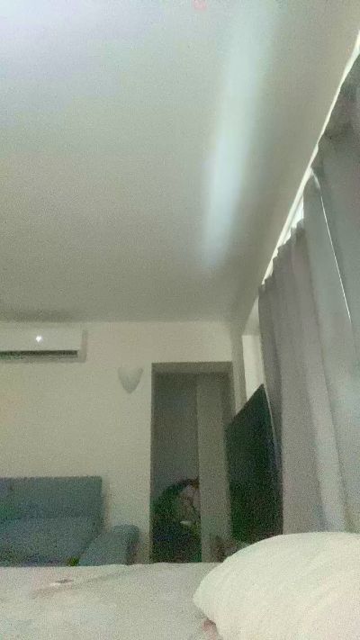Andreazorra live cam on Cam4