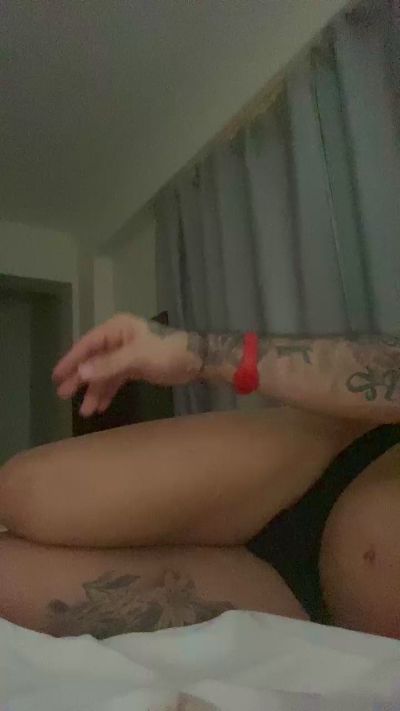 Andreazorra live cam on Cam4
