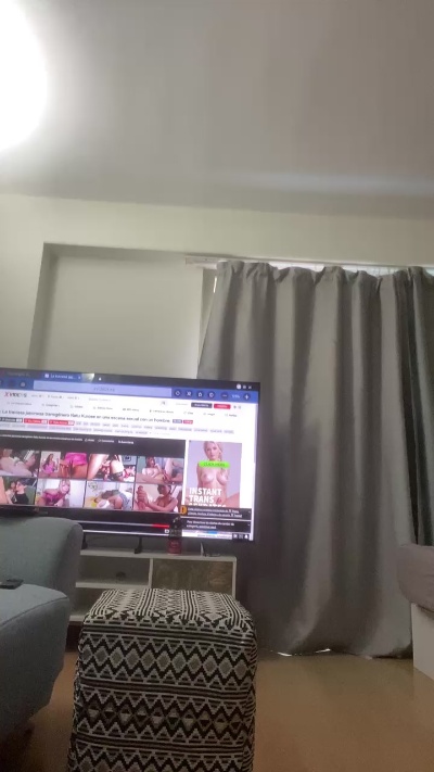 Andreazorra live cam on Cam4