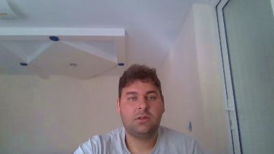 Andrei960503 live cam on Cam4