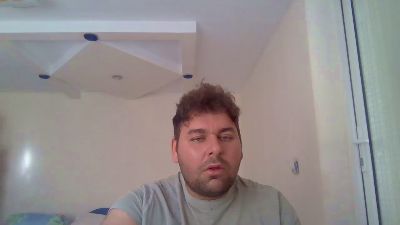 Andrei960503 live cam on Cam4