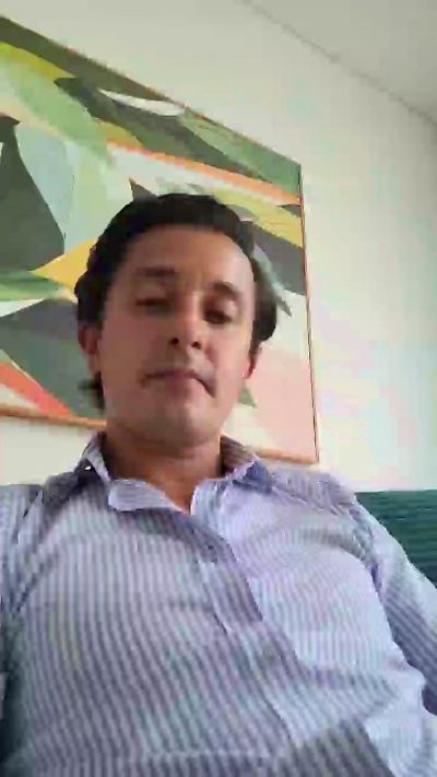 Andres18cmbta live cam on Cam4