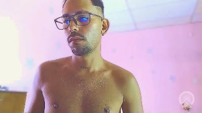 Andresgoodboy live cam on Cam4