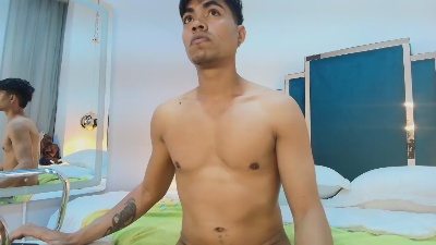 Andress_Garcia live cam on Cam4