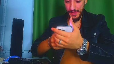 AndrewBanner live cam on Cam4