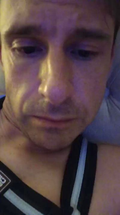 AndrewFerrer live cam on Cam4