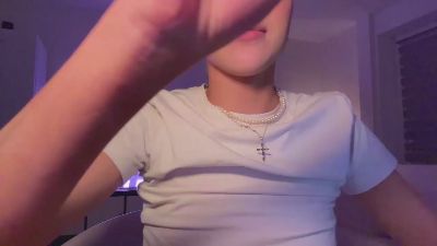 AndrewOlliver live cam on Cam4