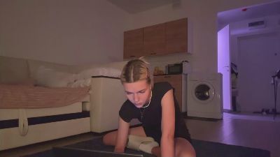 AndrewOlliver live cam on Cam4