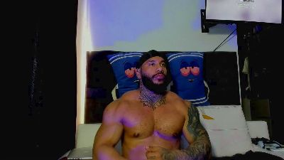 Andrew_Johnson live cam on Cam4