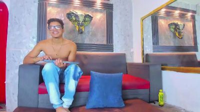 Andrew_stv live cam on Cam4