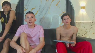 Andrew_stv live cam on Cam4