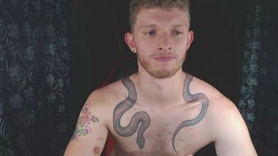 Andrewxbi live cam on Cam4