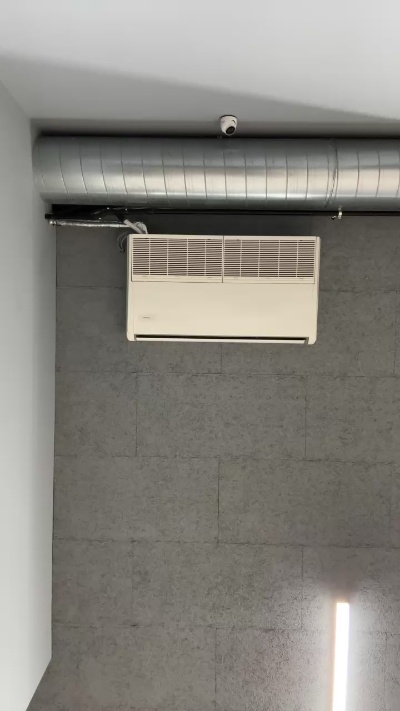 AndrosBoy 来自 意大利 的 男性 直播摄像头