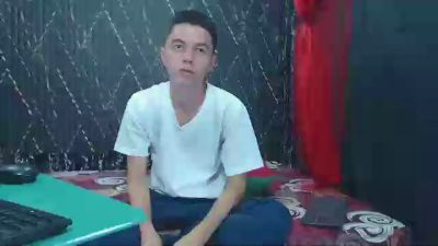 AndrresSalas live cam on Cam4