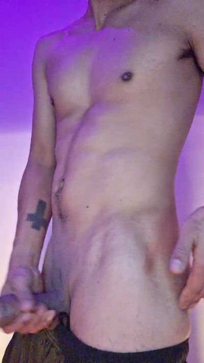AndryMooree live cam on Cam4