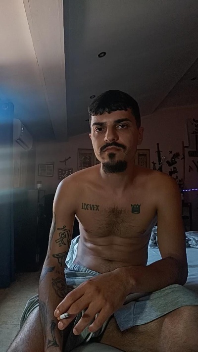 Andy1boyz live cam on Cam4