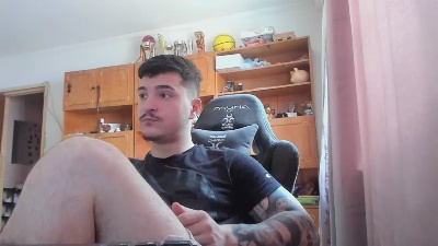 AndyAnsell live cam on Cam4
