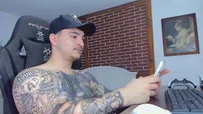 AndyAnsell live cam on Cam4