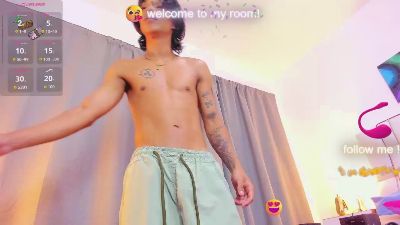 AndyKings_1 live cam on Cam4
