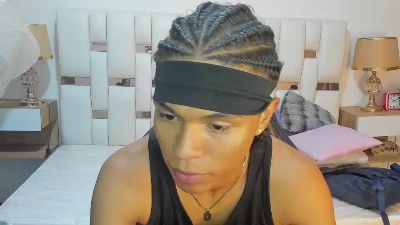 AndyKings_1 live cam on Cam4