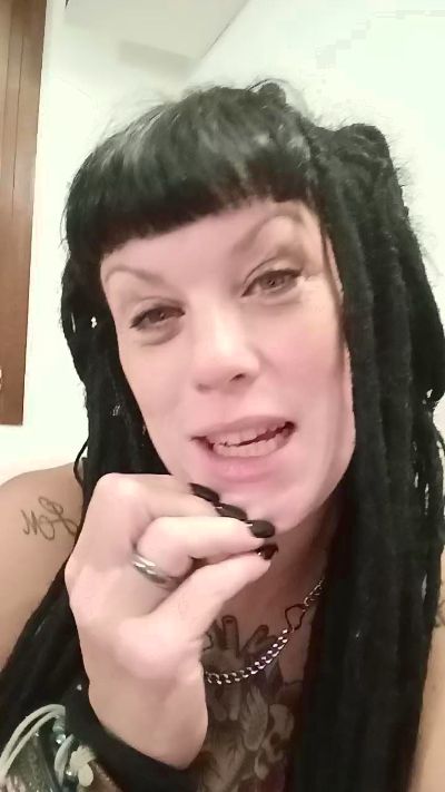 Anek live cam on Cam4