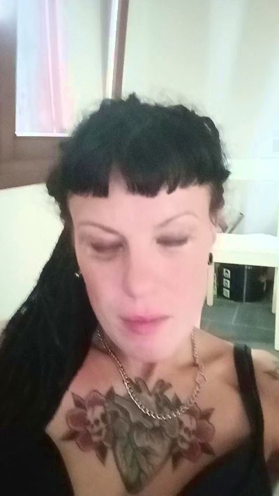 Anek live cam on Cam4