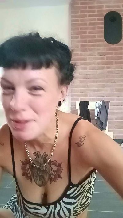 Anek live cam on Cam4