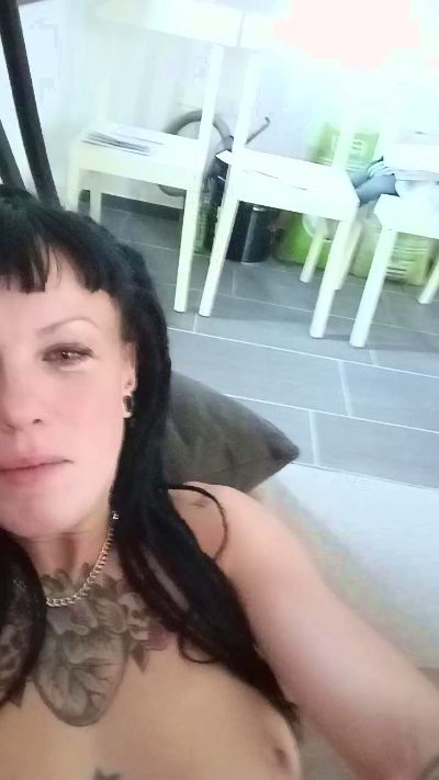 Anek live cam on Cam4