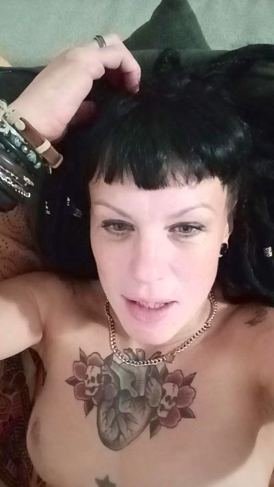 Anek live cam on Cam4