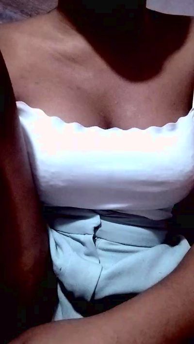 Anesca2 live cam on Cam4