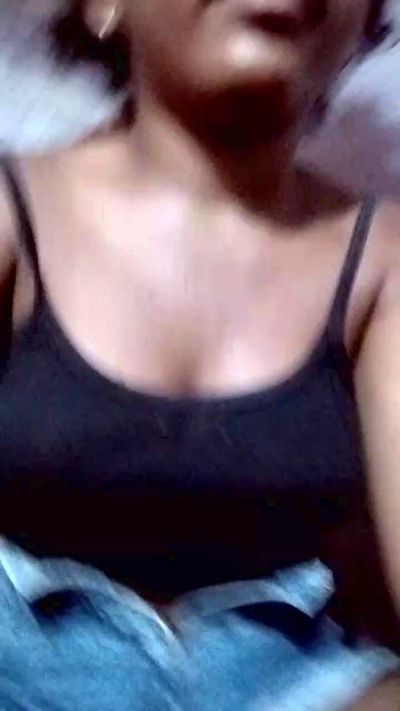 Anesca2 live cam on Cam4
