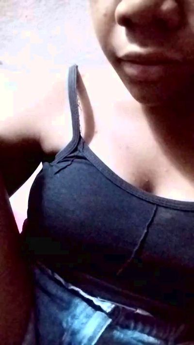 Anesca2 live cam on Cam4