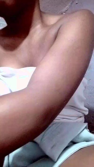 Anesca2 live cam on Cam4