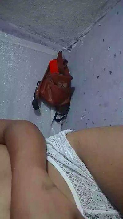 Anesca2 live cam on Cam4