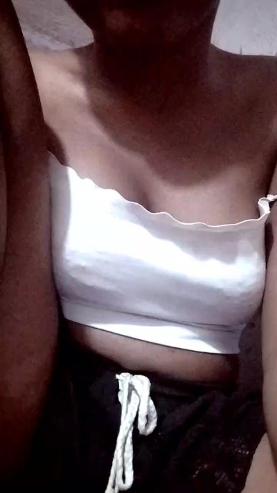 Anesca2 live cam on Cam4