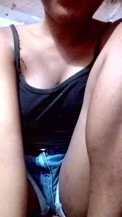 Anesca2 live cam on Cam4