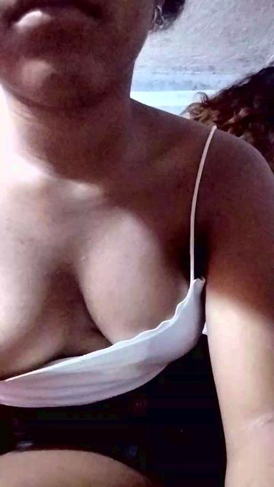 Anesca2 live cam on Cam4