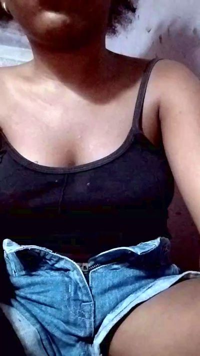 Anesca2 live cam on Cam4