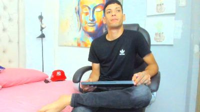 Angeel_hot24_ live cam on Cam4