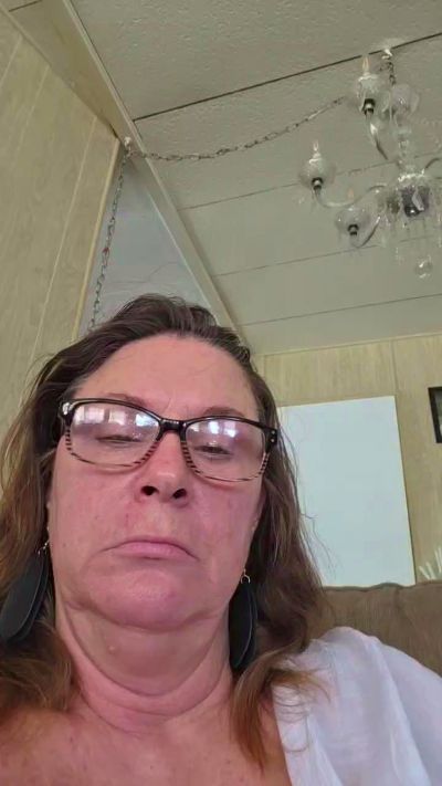 AngelFace live cam on Cam4