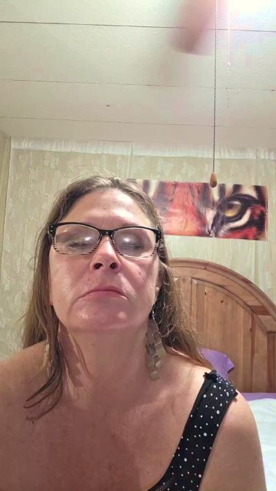 AngelFace live cam on Cam4